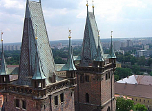 Věže katedrály Svatého Ducha
