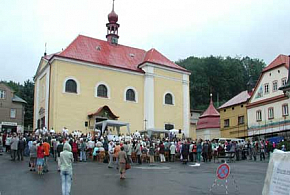 Diecézní pouť v Malých Svatoňovicích