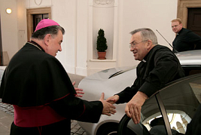Oslavy 700. výročí katedrály Svatého Ducha