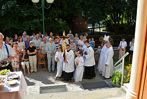 Poutní mše svatá na Rožberku v Hradci Králové