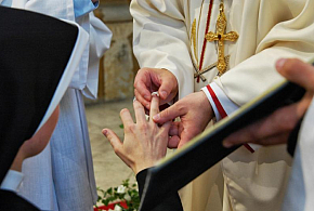 Skládání věčných slibů sestry M. Jany Hákové