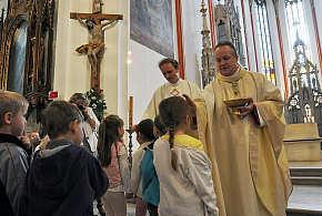 Žáci církevních škol zakončili školní rok na bohoslužbách