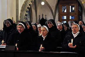 Řeholnice a řeholníci se setkali s biskupem