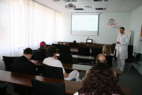 Biskup Jan navštívil nemocné