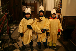 Biskup Jan požehnal Třem králům