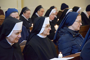 Setkání řeholníků a řeholnic v Hradci Králové