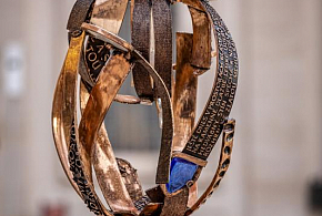 Předání sochy sv. Anežky papeži Františkovi