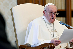 Liturgie a modlitba nás spojují s Kristem